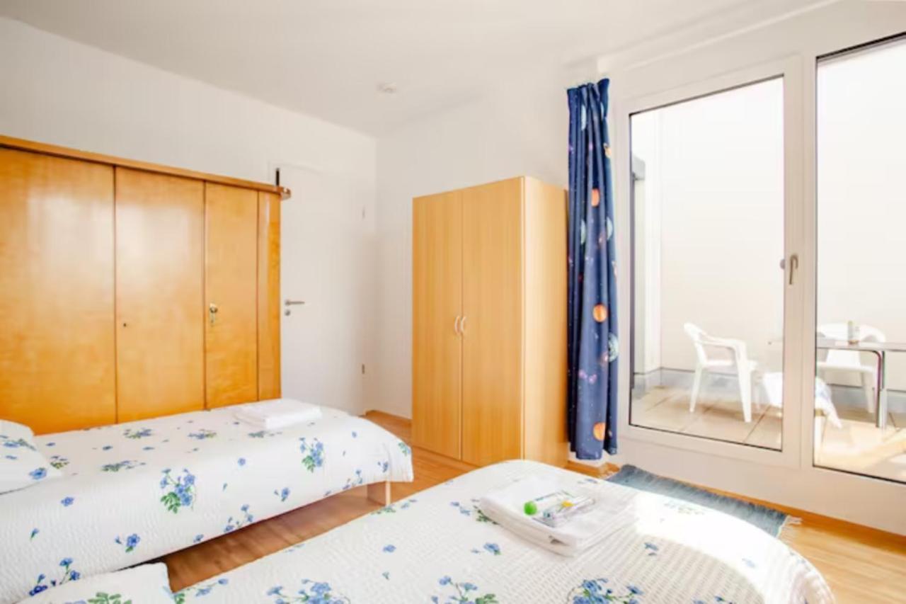 Beautiful Room With Balcony Direction To Messe Hanovre Extérieur photo