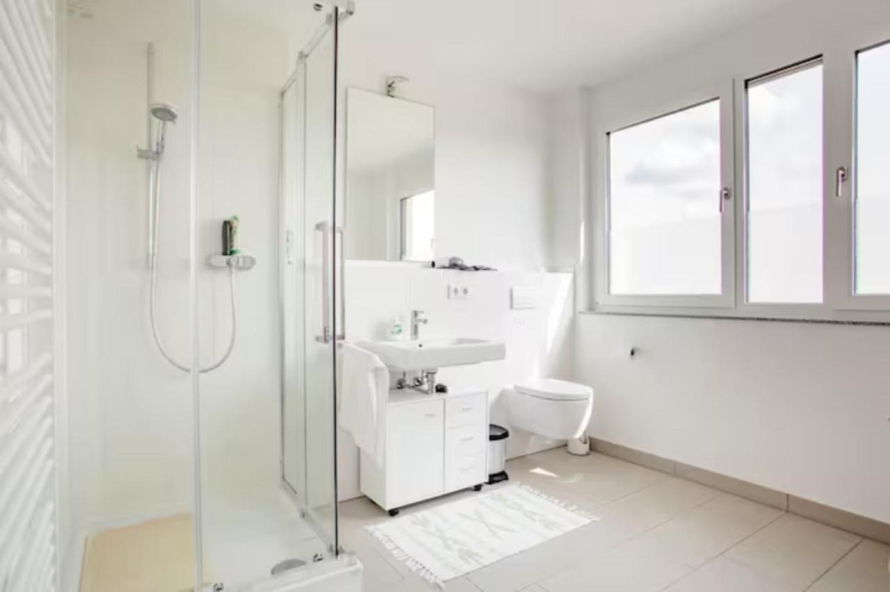 Beautiful Room With Balcony Direction To Messe Hanovre Extérieur photo